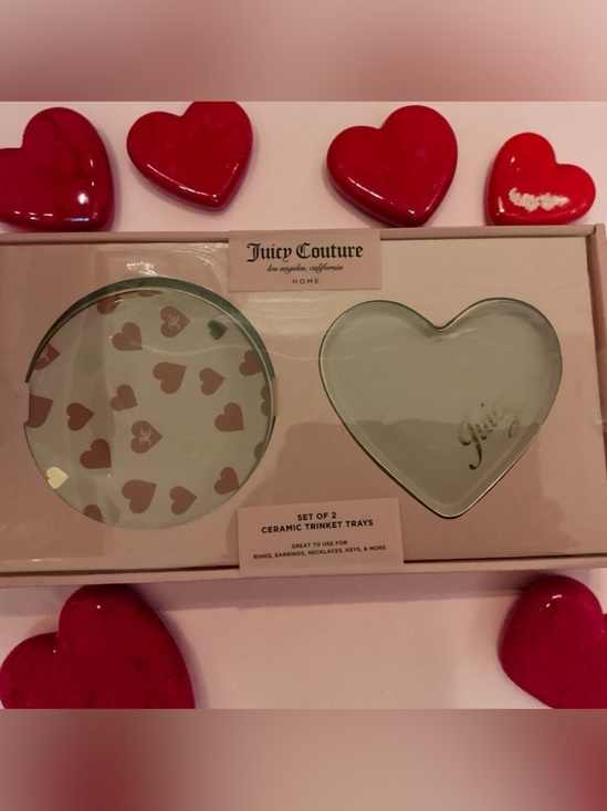 Juicy Couture Other - Juicy Couture 2 Ceramic Heart and Round Trinket Trays